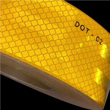 Odsevni trak za gospodarska vozila