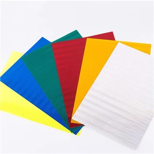 Odsevni trakovi in nalepke